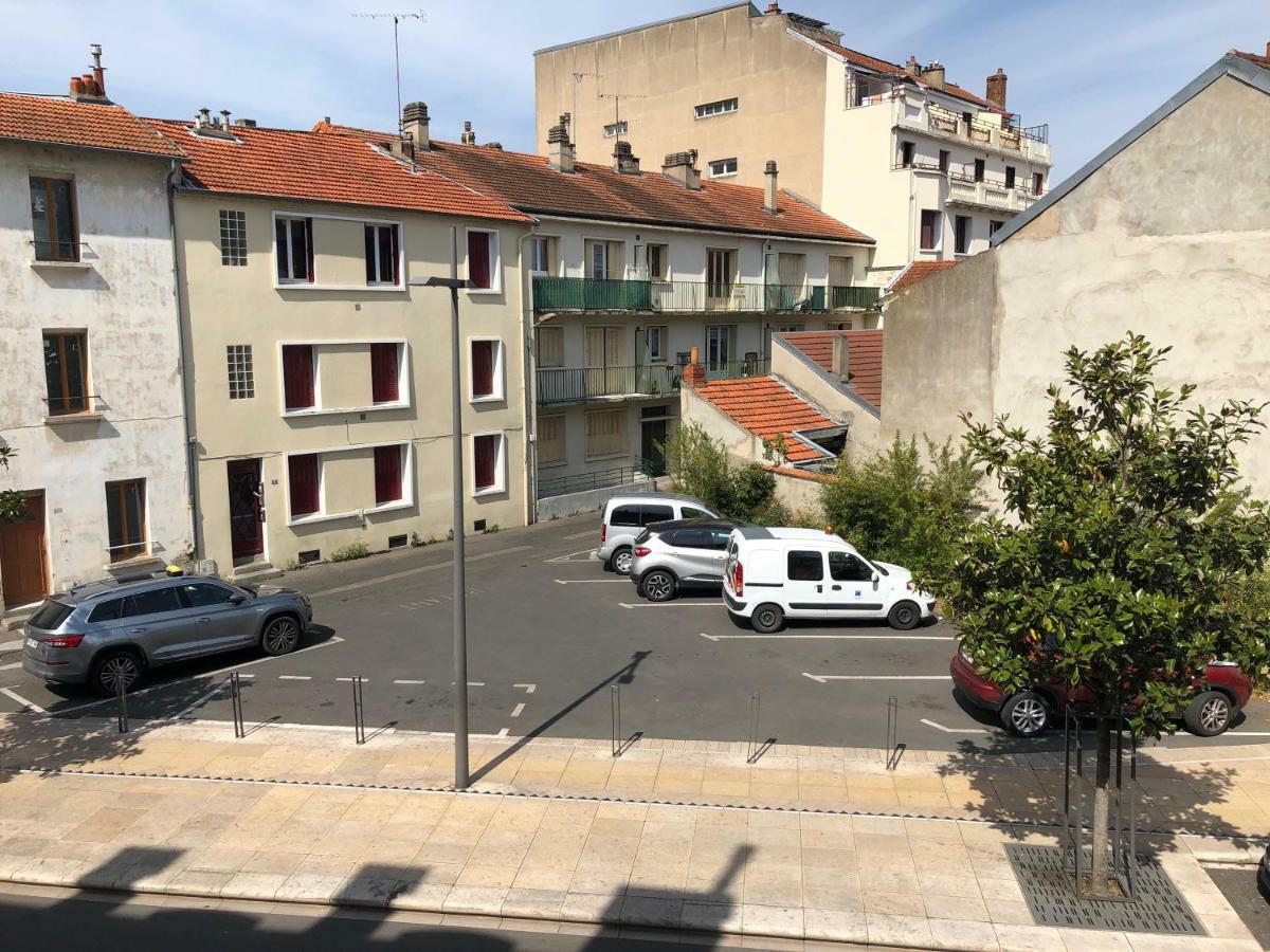 Le Massilia Vichy Esterno foto